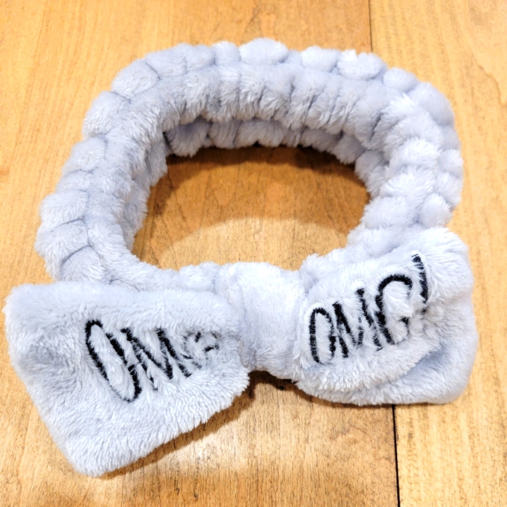 Fuzzy "OMG" Head Band